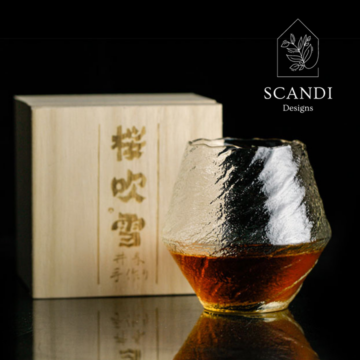 Comet <彗星 / SuiSei> - Japanese Crystal Glass Collection