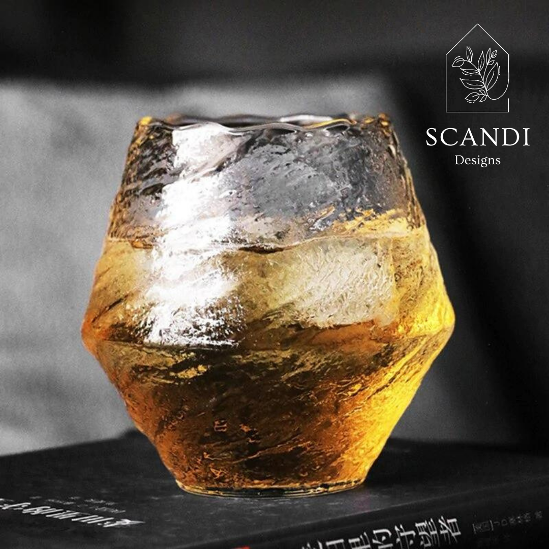 Comet <彗星 / SuiSei> - Japanese Crystal Glass Collection