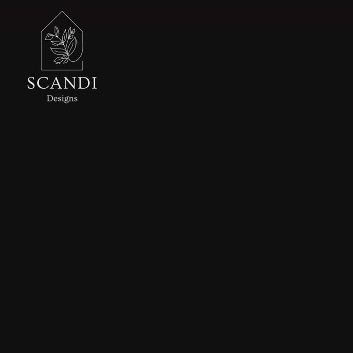 Scandi Violinist